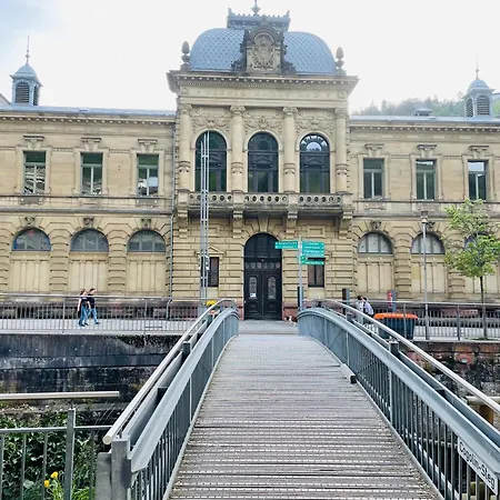 Bad Wildbad. 2.3 In Ruhige Lage. شقة